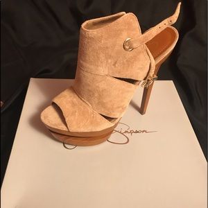 Jessica Simpson Heels